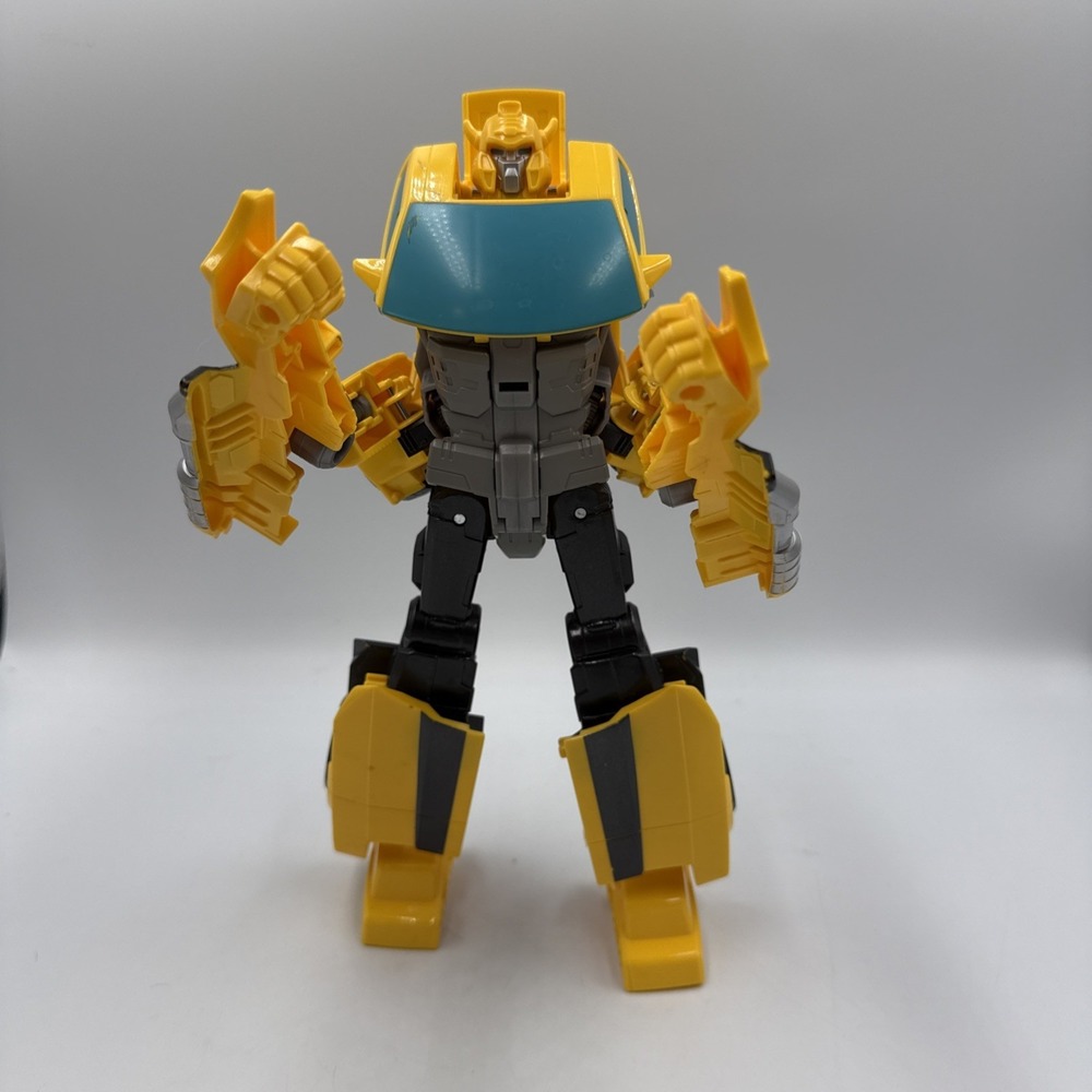 Amazon Exclusive Transformers 11" Yellow Bumble Bee Action Figure Camaro Car